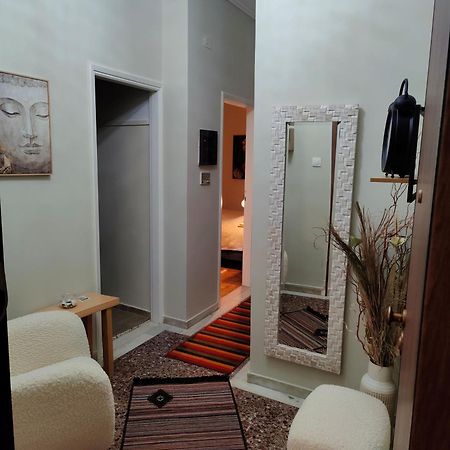 Σπίτι Για Δυο Στο Κέντρο Της Αθήνας Apartment Luaran gambar